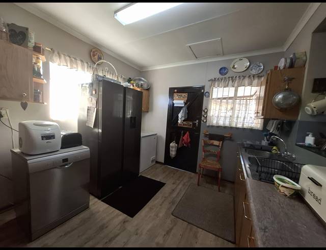 3 BEDROOM HOUSE FOR SALE IN SUNAIR PARK